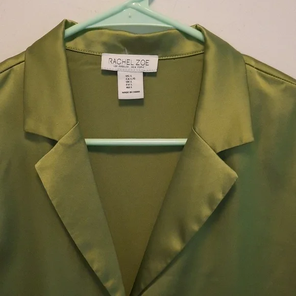 Satin Green Blouse - Picture 3 of 4